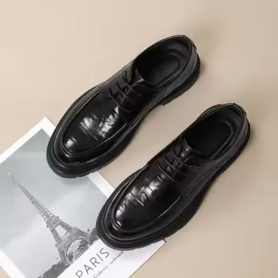 NEW LEATHER CASUAL MEN'S SHOES